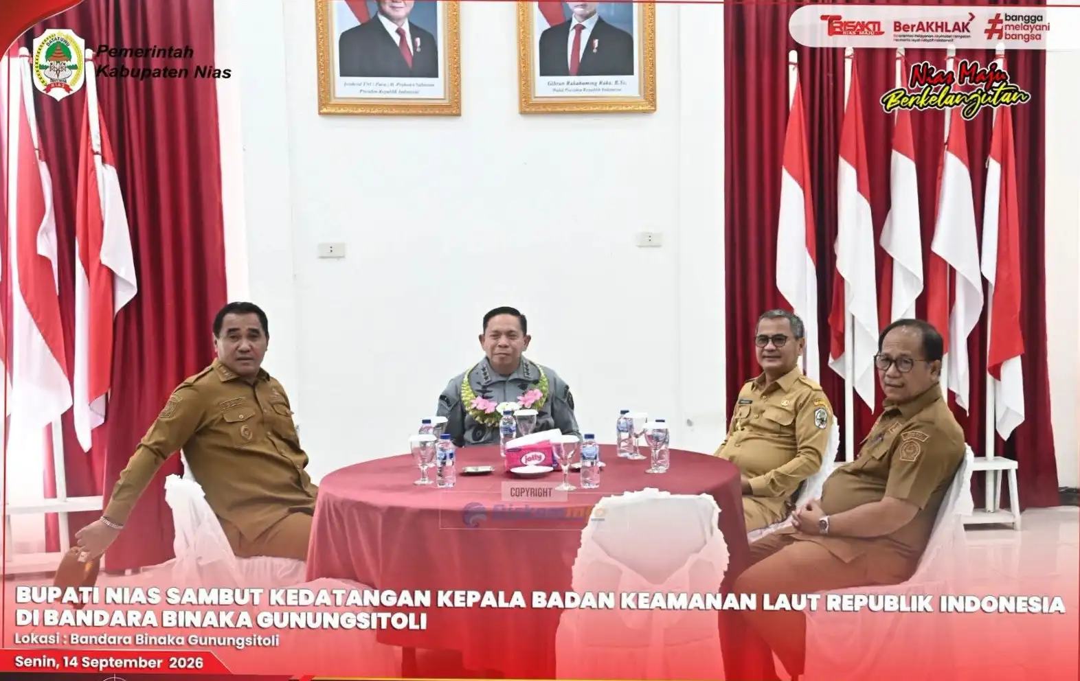 BUPATI NIAS SAMBUT KEDATANGAN KEPALA BADAN KEAMANAN LAUT REPUBLIK INDONESIA DI BANDARA BINAKA GUNUNGSITOLI